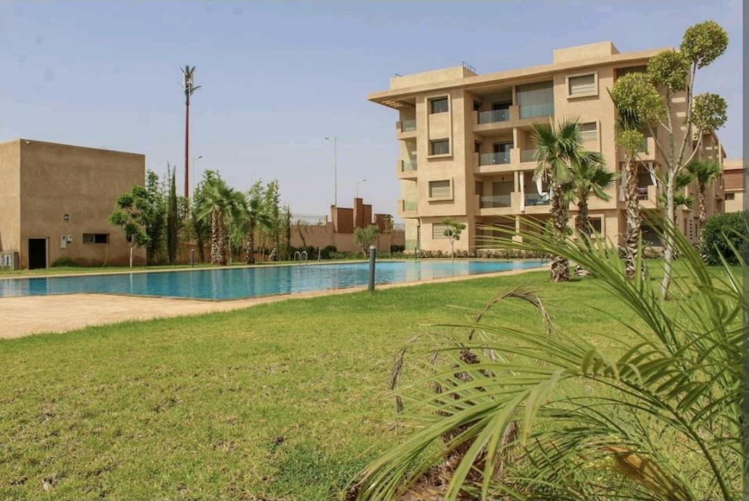 Cosy Appart Avec 2 Piscines, 2 Ch, 2 Sdb Marrakech มาร์ราเกช ภายนอก รูปภาพ
