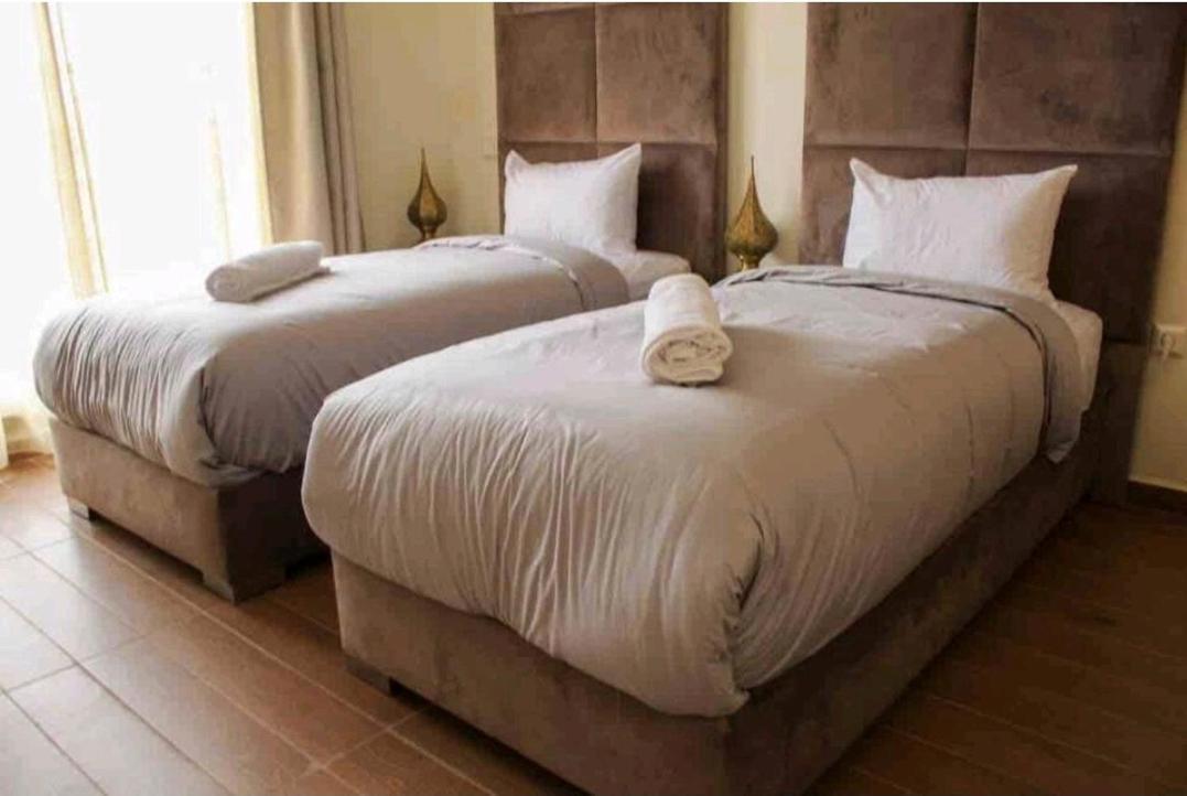Cosy Appart Avec 2 Piscines, 2 Ch, 2 Sdb Marrakech มาร์ราเกช ภายนอก รูปภาพ